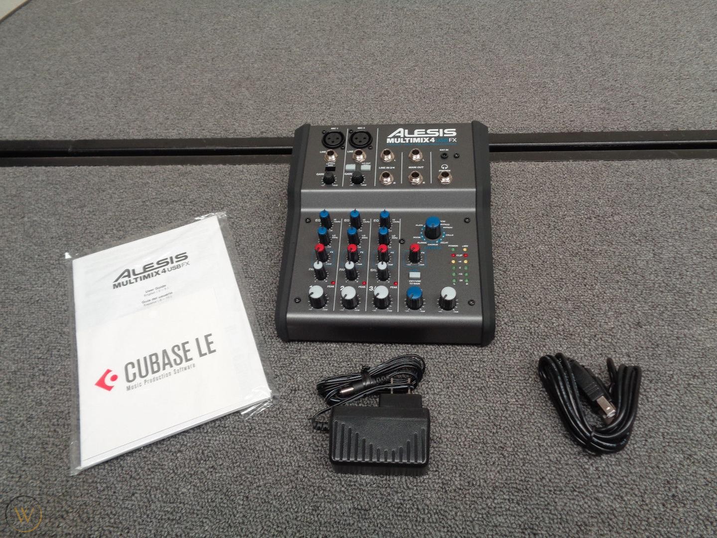 hinh anh thuc te mixer alesis multimix 4 usb fx