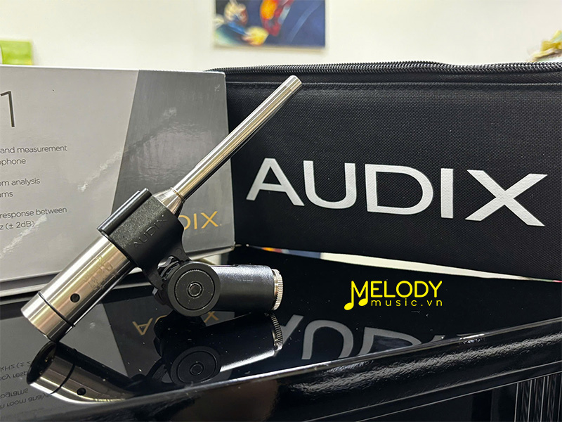 chi tiet micro audix tm1